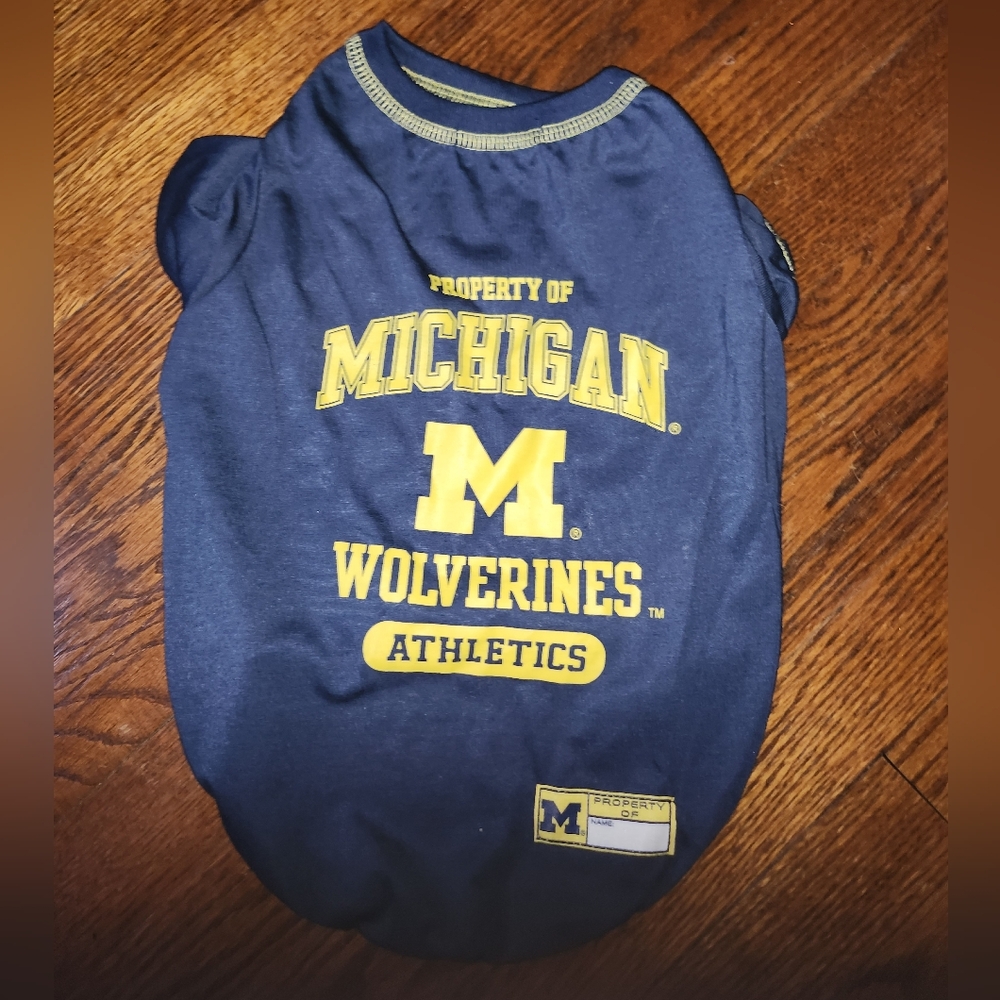 Pets First Michigan Wolverines Shirt